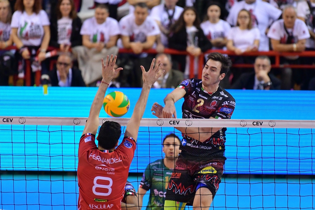 4E486B89-BC16-4B6A-9CA2-AF3525E9715C