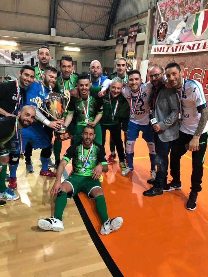 82467865-1EB5-41D5-8ECB-90F51FA5D66A