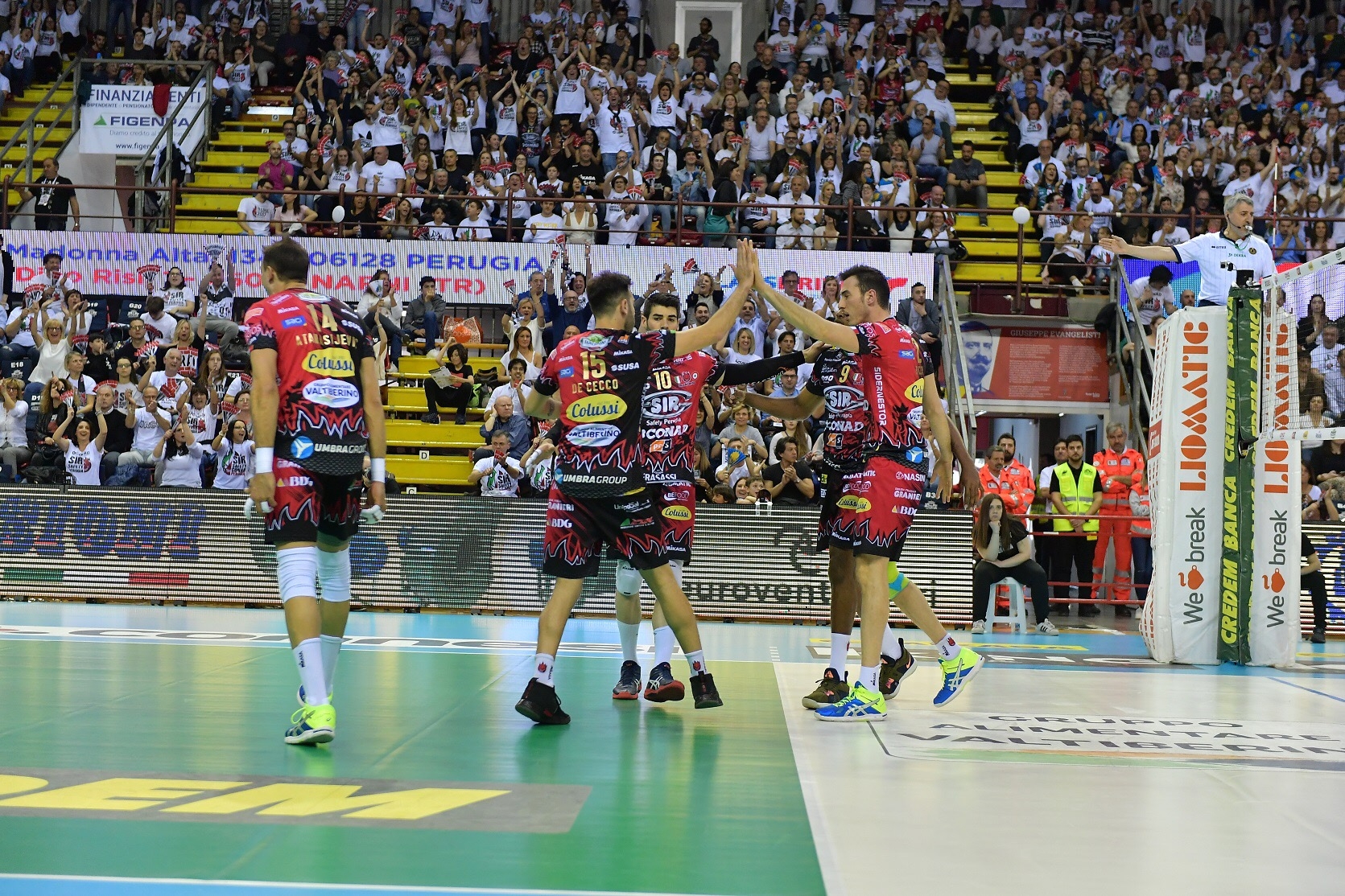 E8B03646-74FD-412F-B23F-CB7A7E559B58