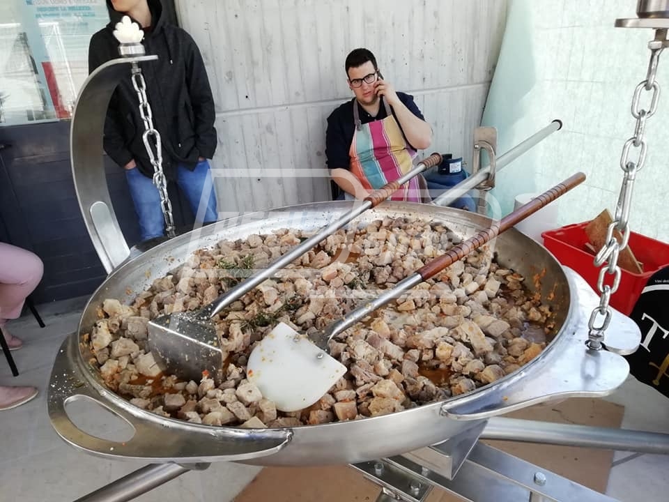 34C308FB-BB9E-4BCA-A64C-5AD322DB4E1E