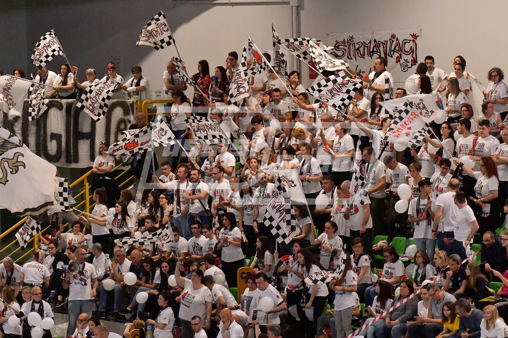 45D761B4-6490-4F26-9FB3-45601AF924EB