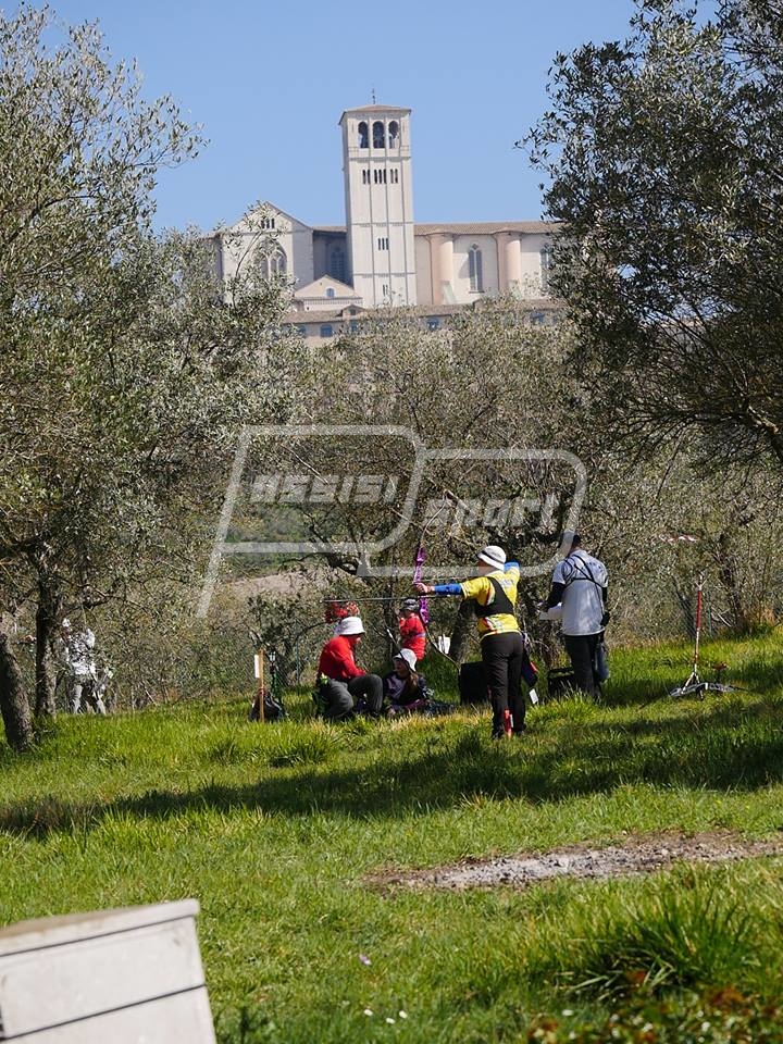 55901863_10216174800396472_465396626060476416_n