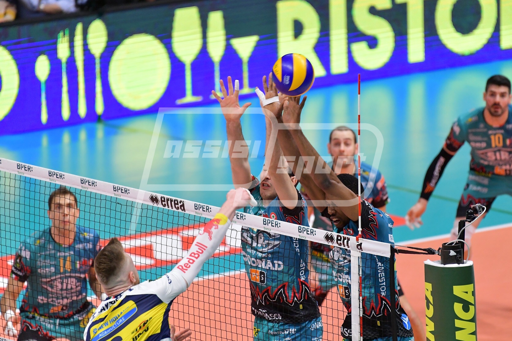 76C47C8D-78B8-4737-9130-E5C0AE380AFD