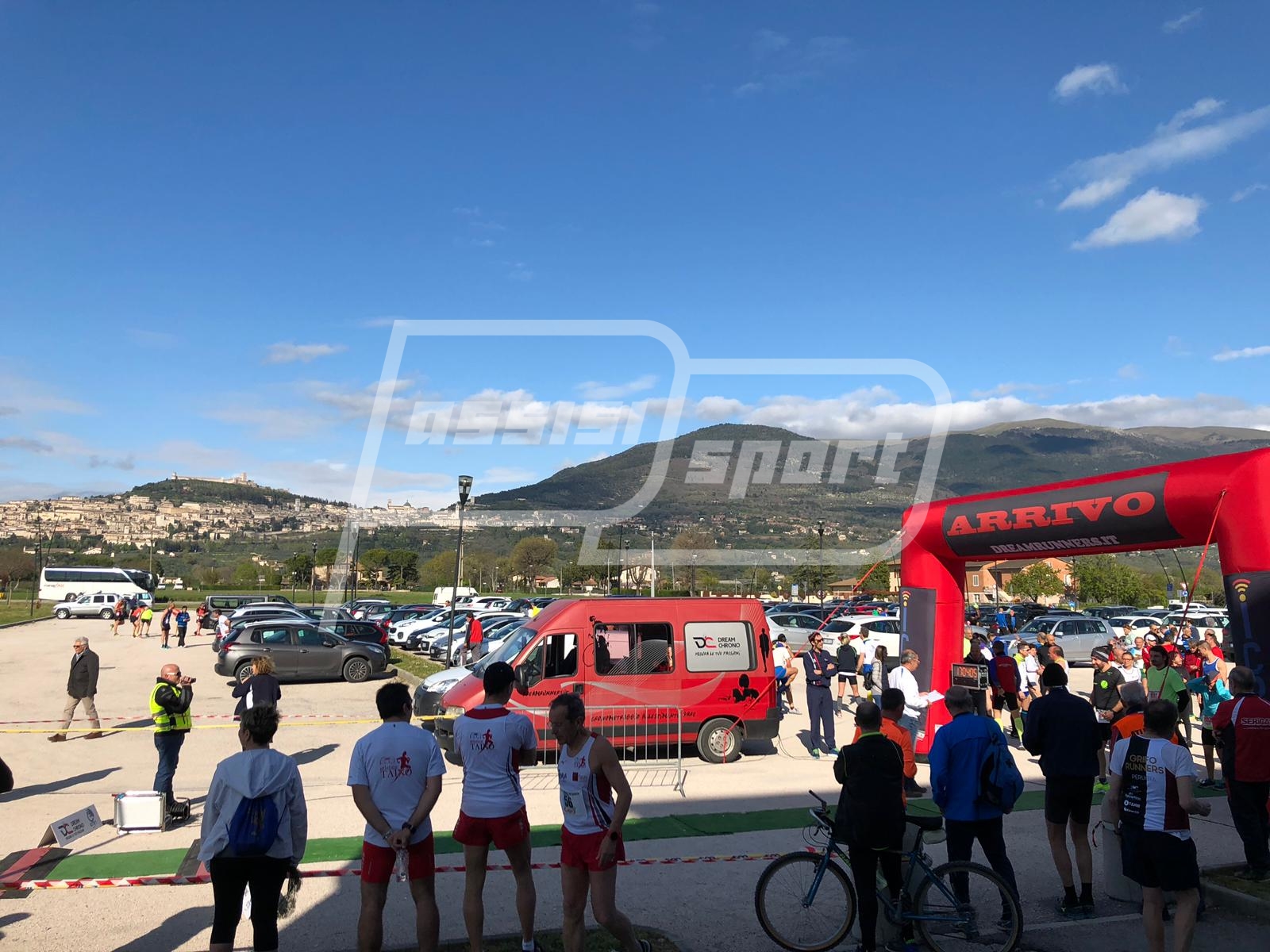 8D49DB7B-7252-447B-954D-E1E53727FF1B