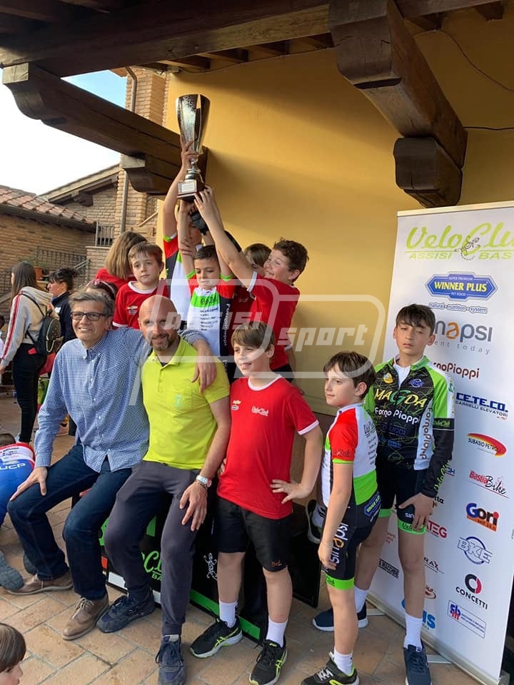 8F883A1A-85E9-4FB5-A8ED-46AB67B6F780