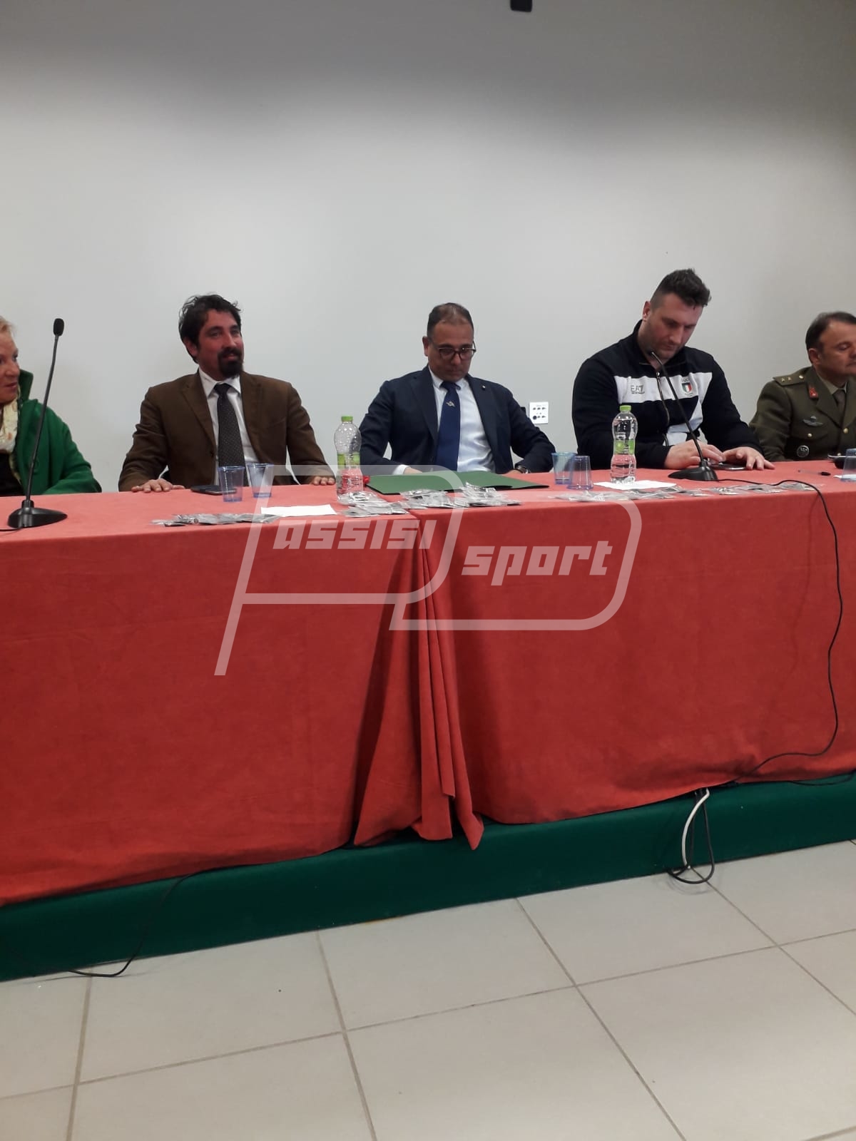 925AA8E2-A3B8-4F72-9C61-FC15EEE33AFE