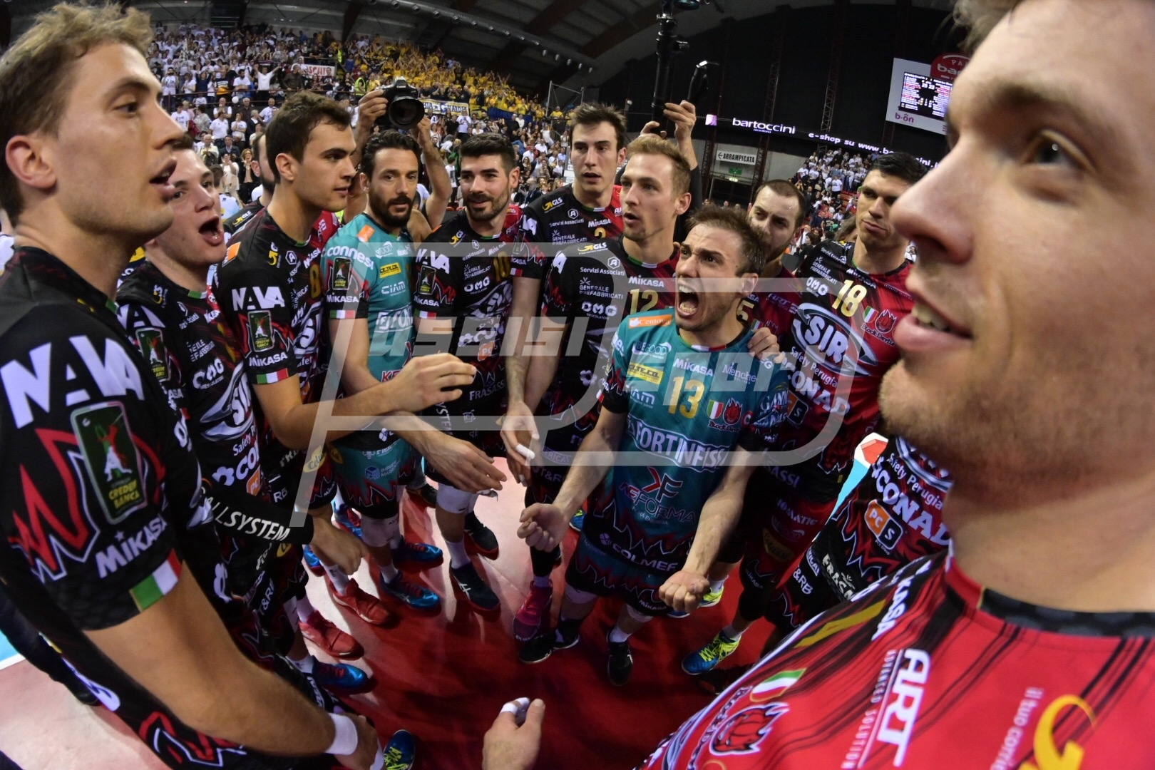 AC059C0E-0232-49DC-B515-FBD09C6E5D1D