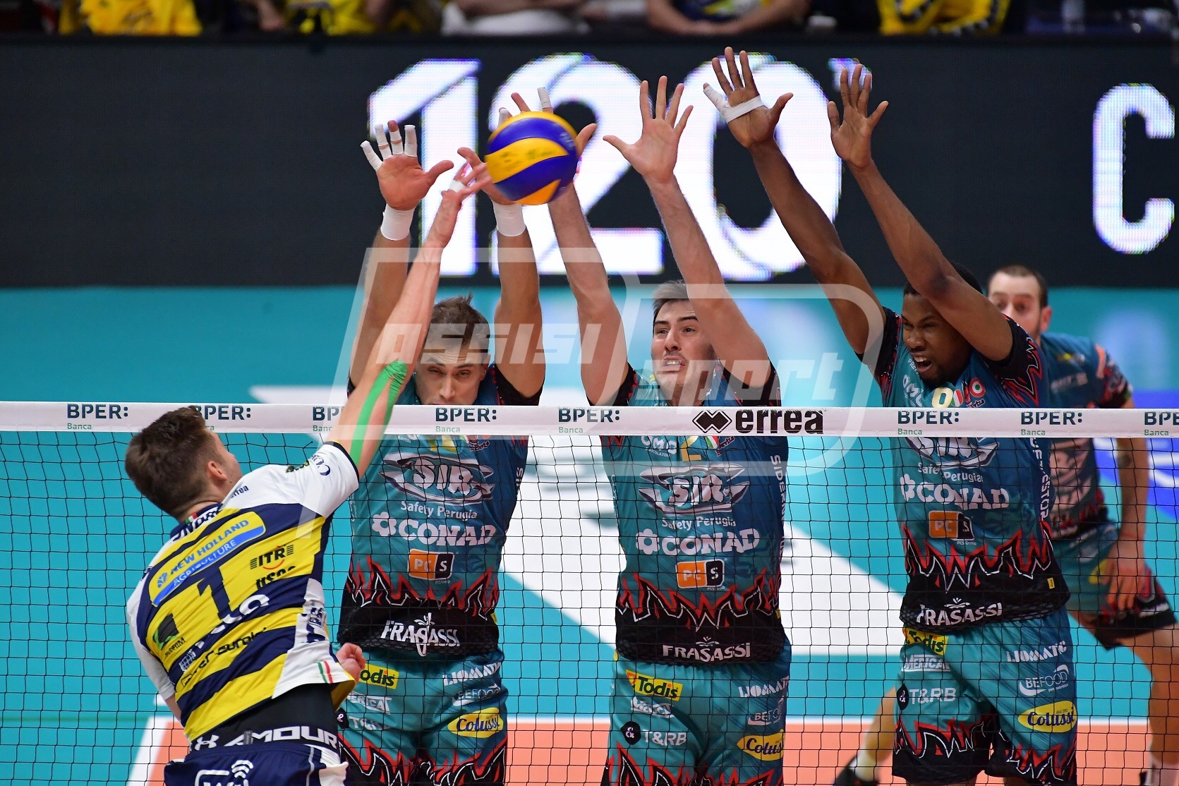 C9F72511-8CFB-4B29-911F-682AFE54818C