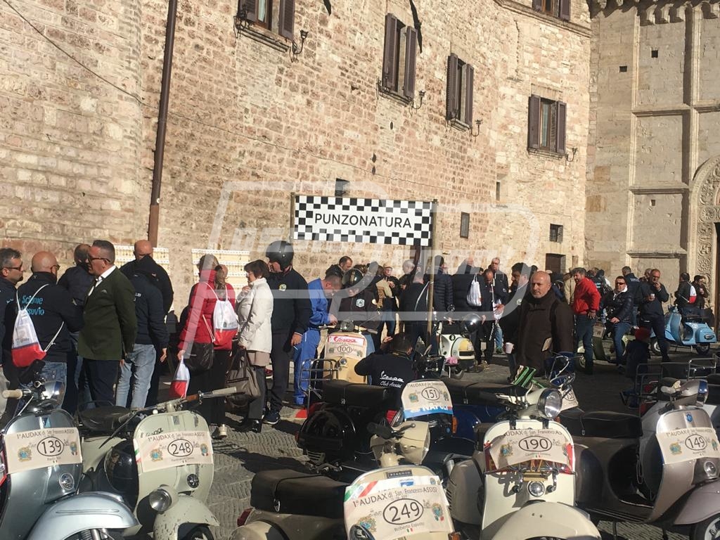 DB82C662-855C-4D9A-968B-56DB572FEB8C