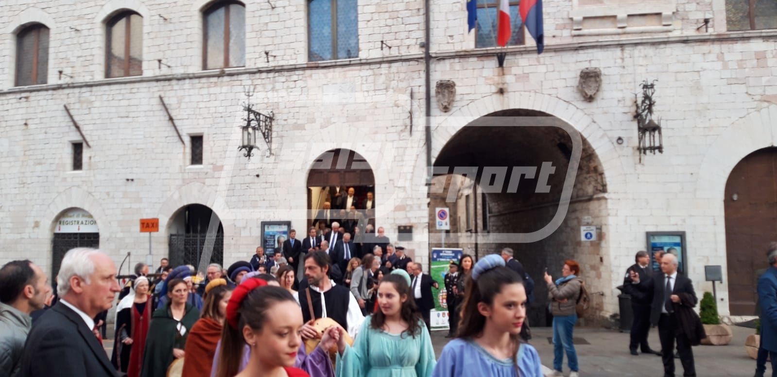 0A43DF8B-07DE-4E4A-98A9-2D3070AD49CF