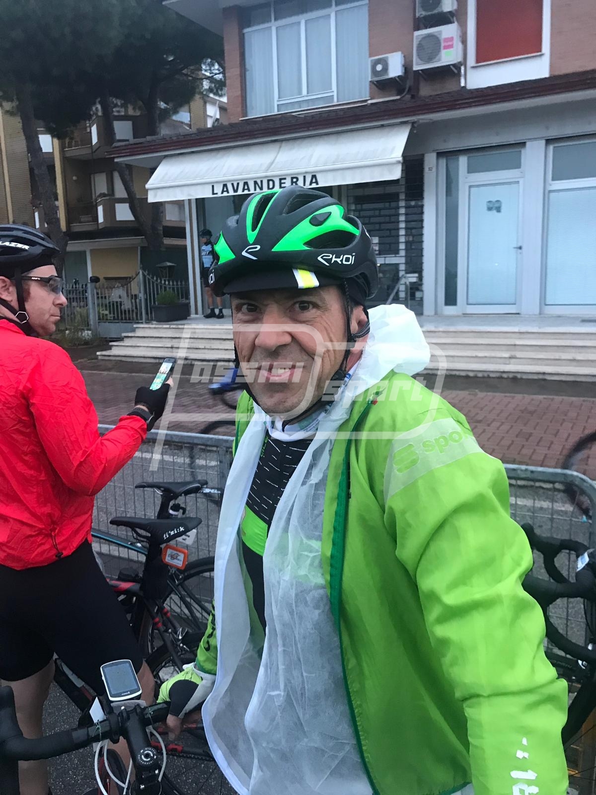 1B6BE36E-C89A-4FB8-87AC-2B86297D88E3