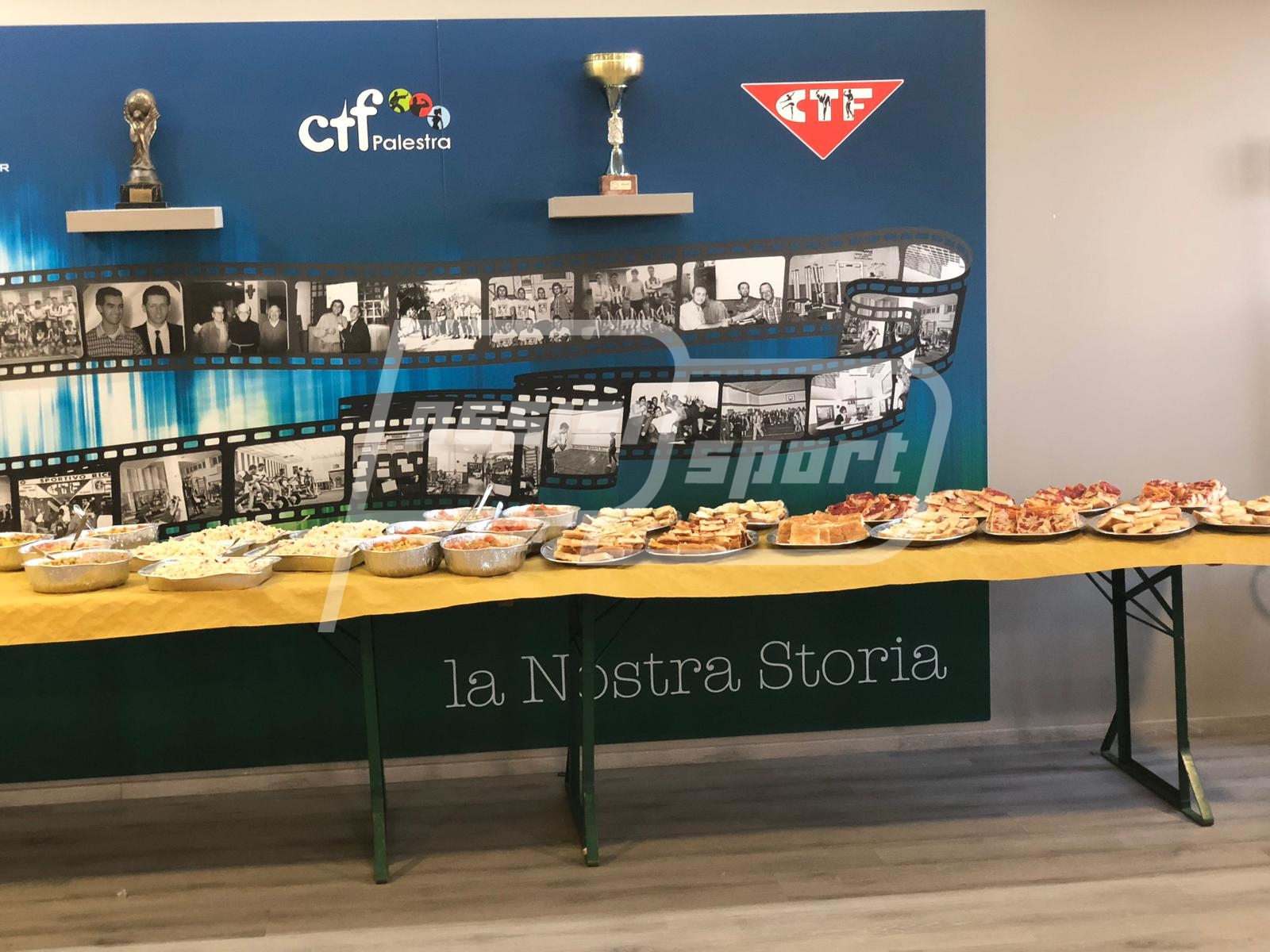 24A044A7-2934-49E4-9996-A1F28817E0BD