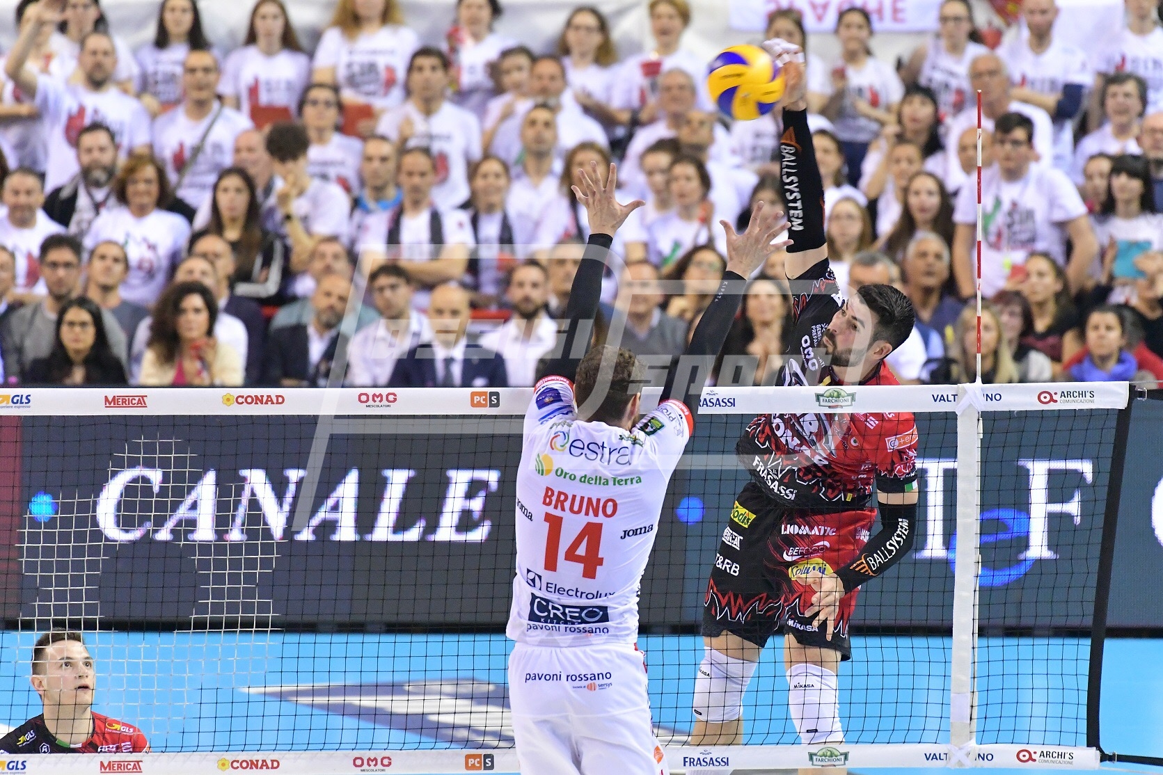 3941D96E-AEFA-4069-A06D-EE64D7750BC1