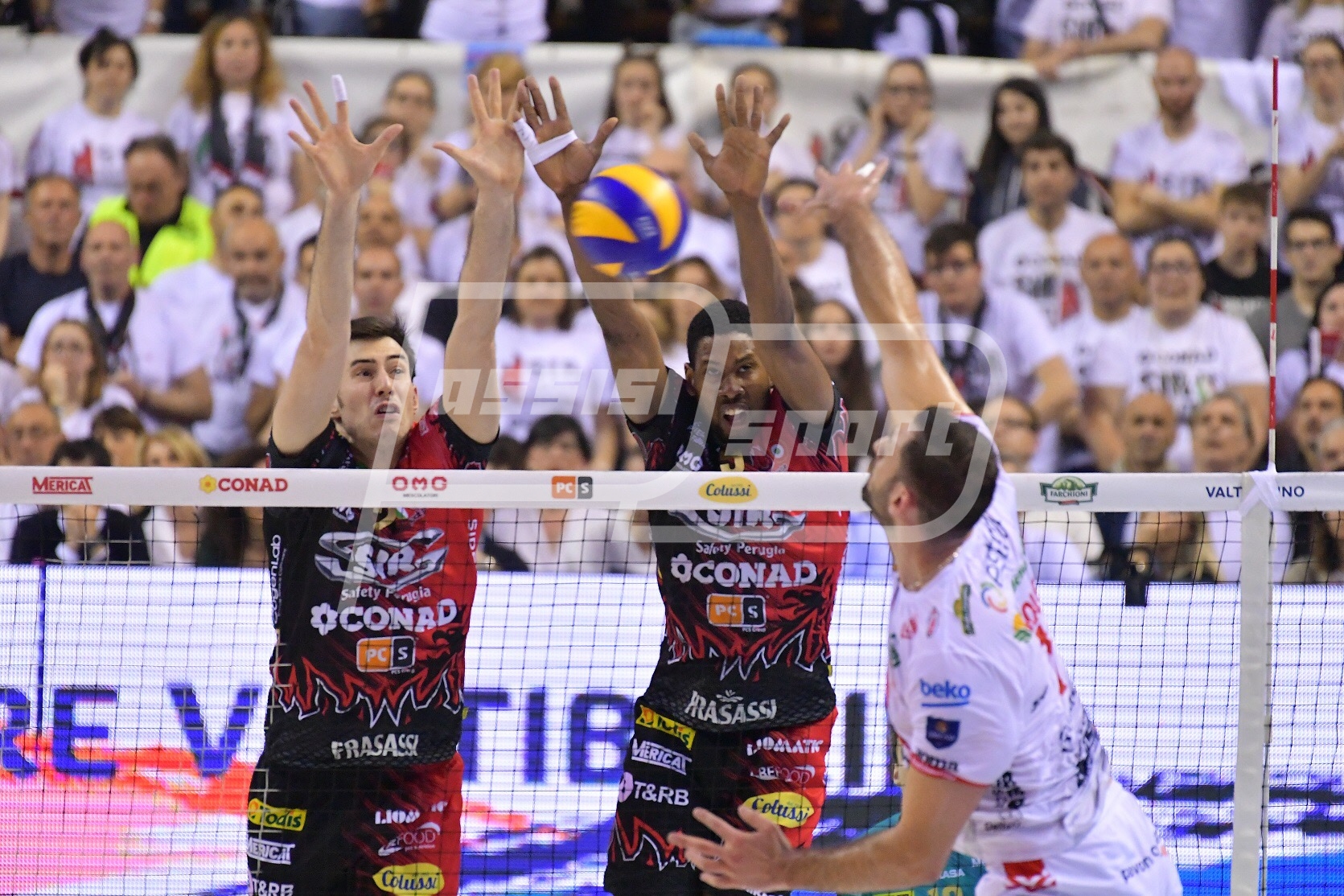 6ABBA32E-C549-4663-9F29-3ECBB0806398