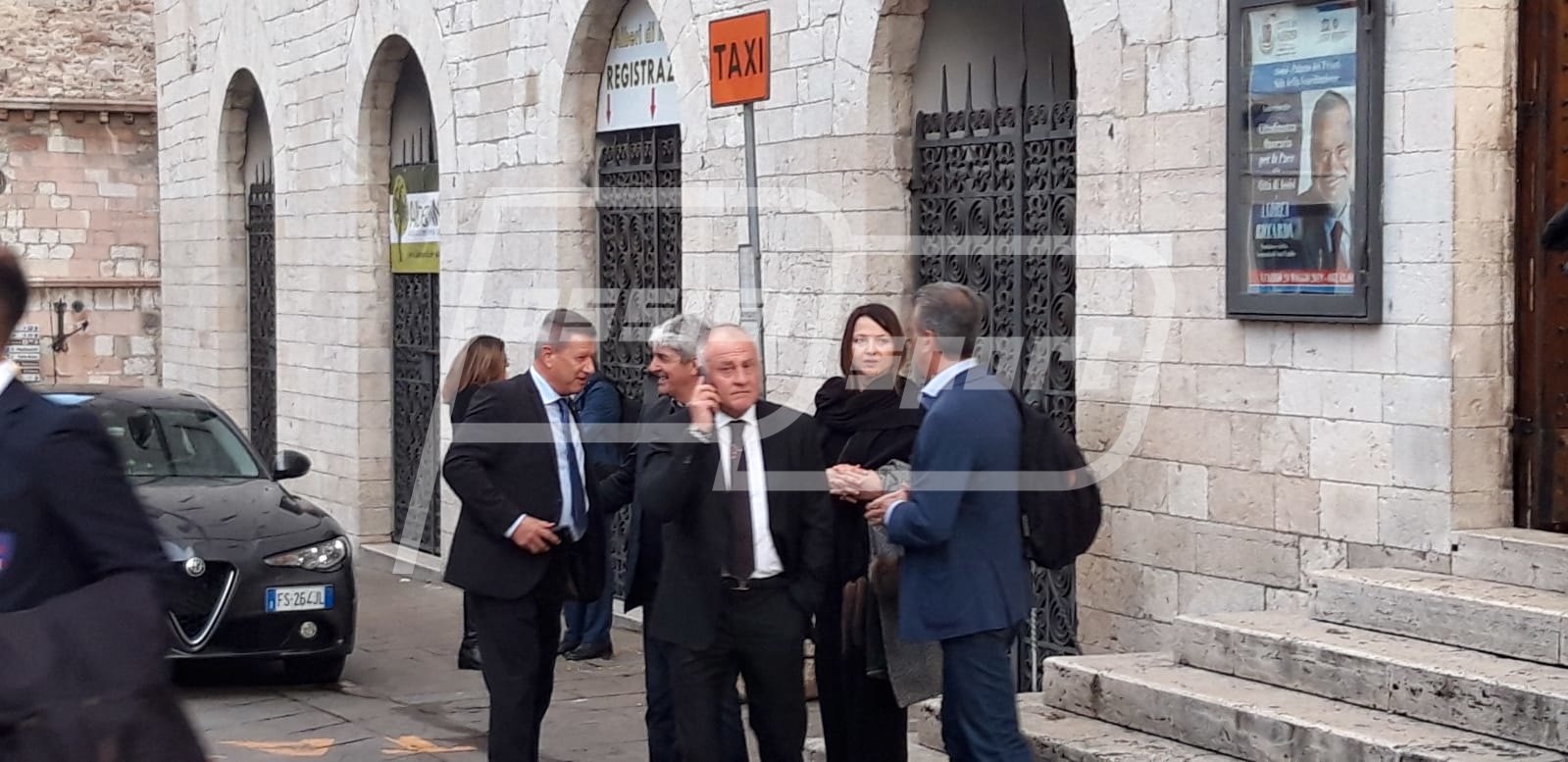 7EA5BE76-2E5C-40AD-904F-286635A7C7FC