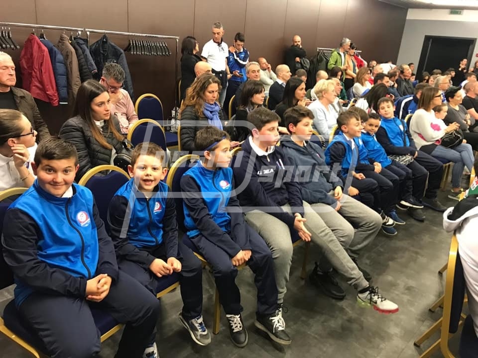 83920CAB-4842-4FE1-9F35-306417DE173B