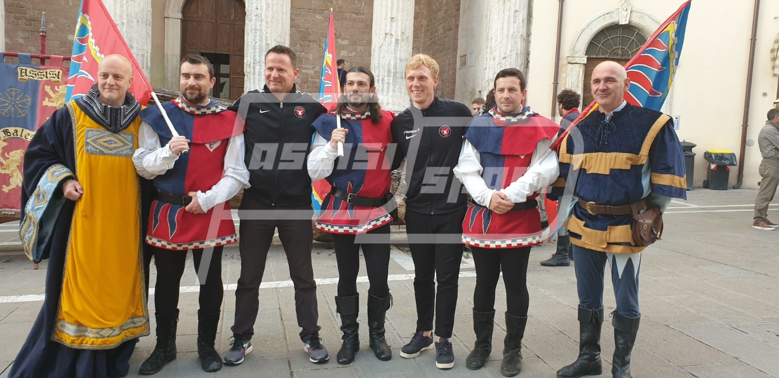 8948488D-7CCF-4B8F-90E3-8B227EA807B2