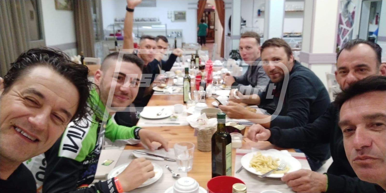 BE627F21-B726-4D1F-8F11-C419E5FD1B86