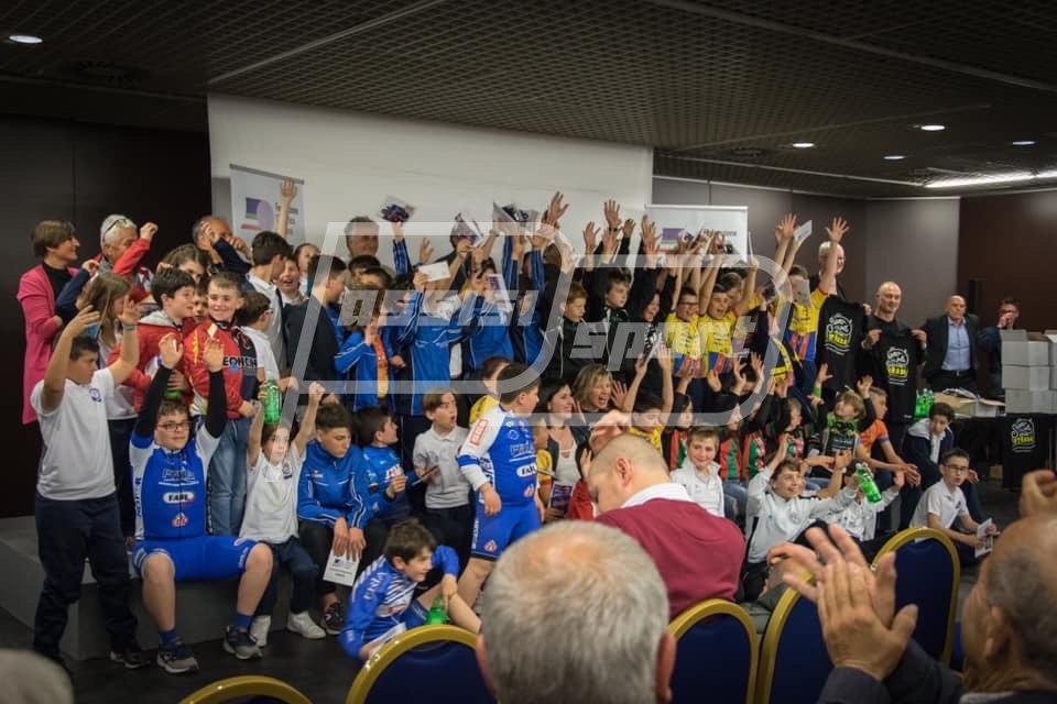 BEBCE176-789B-4C6E-8CF5-EE410F83A4D9