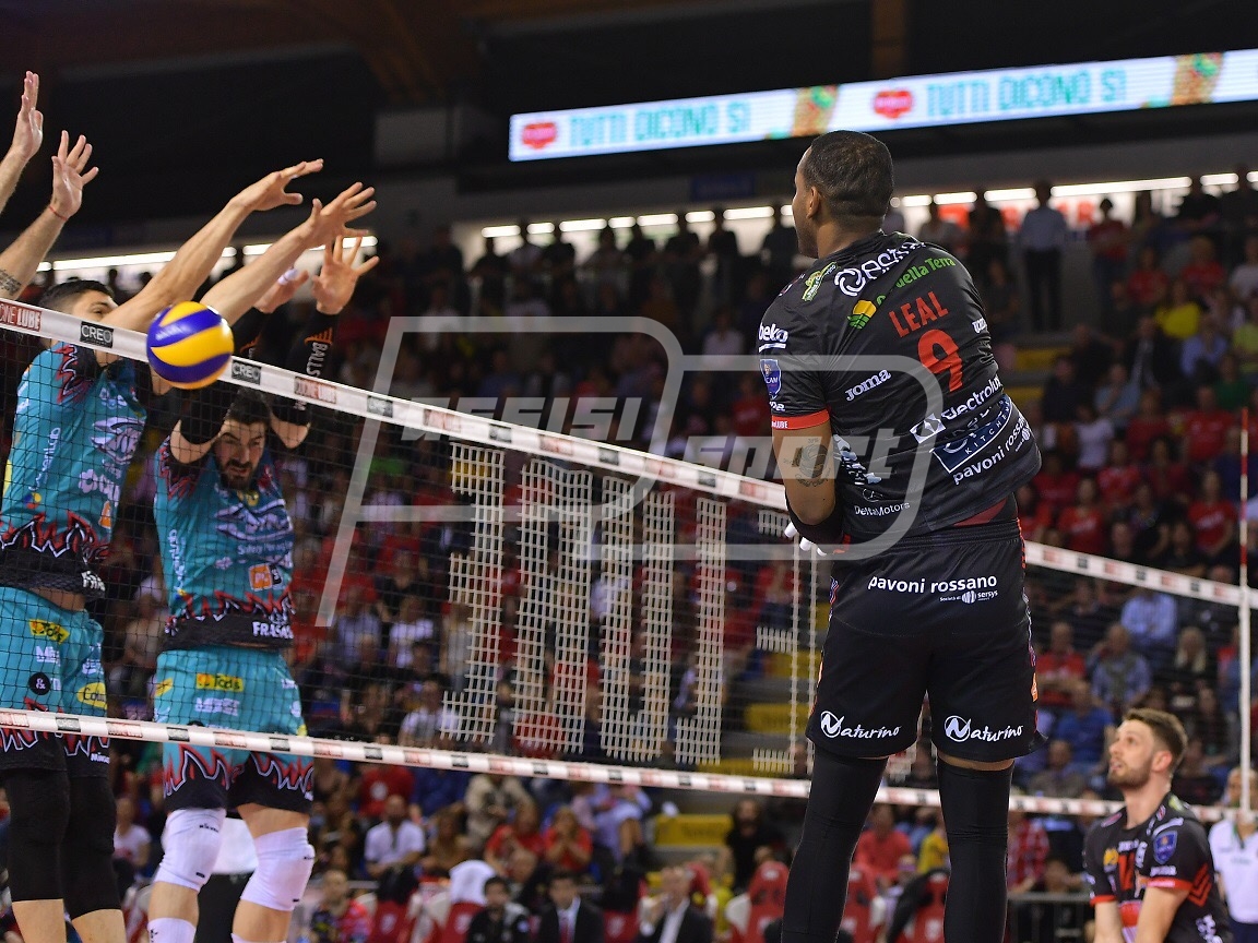 CB8104A8-459D-4AE2-AA52-11EA0EB8B657