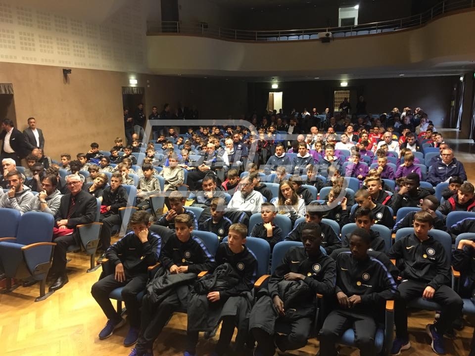 CC19770F-90B6-40A7-9796-1B3B90502D23