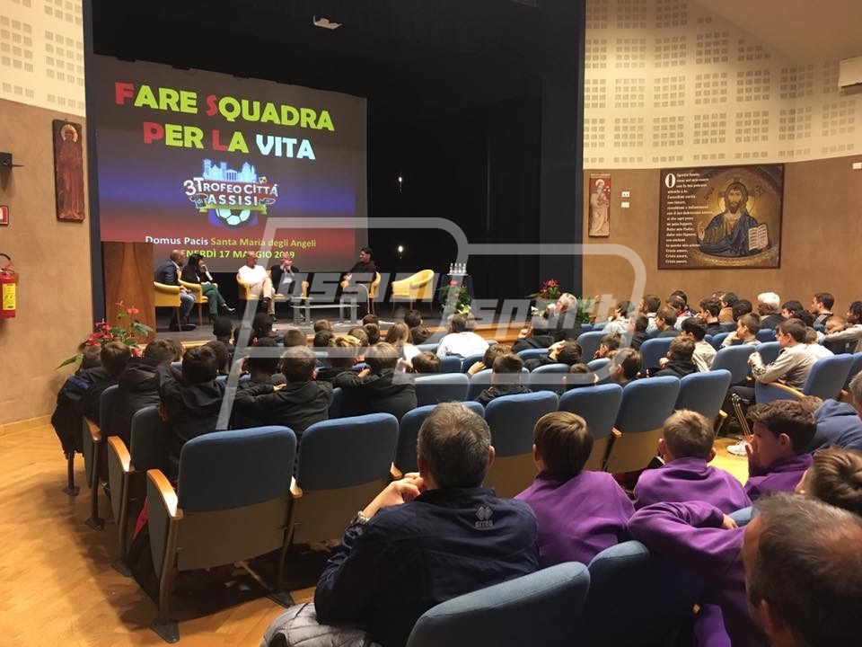 E662E061-D774-4BD1-B4C0-EF40DC9BC48E