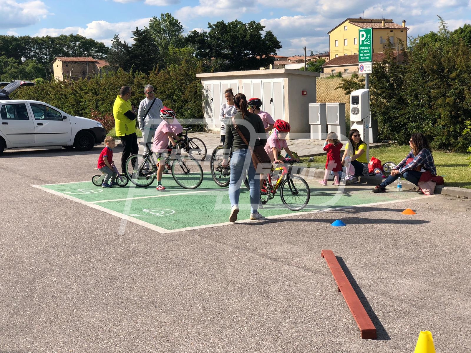 ED373341-2684-4BB3-8313-44A069F5DB7A