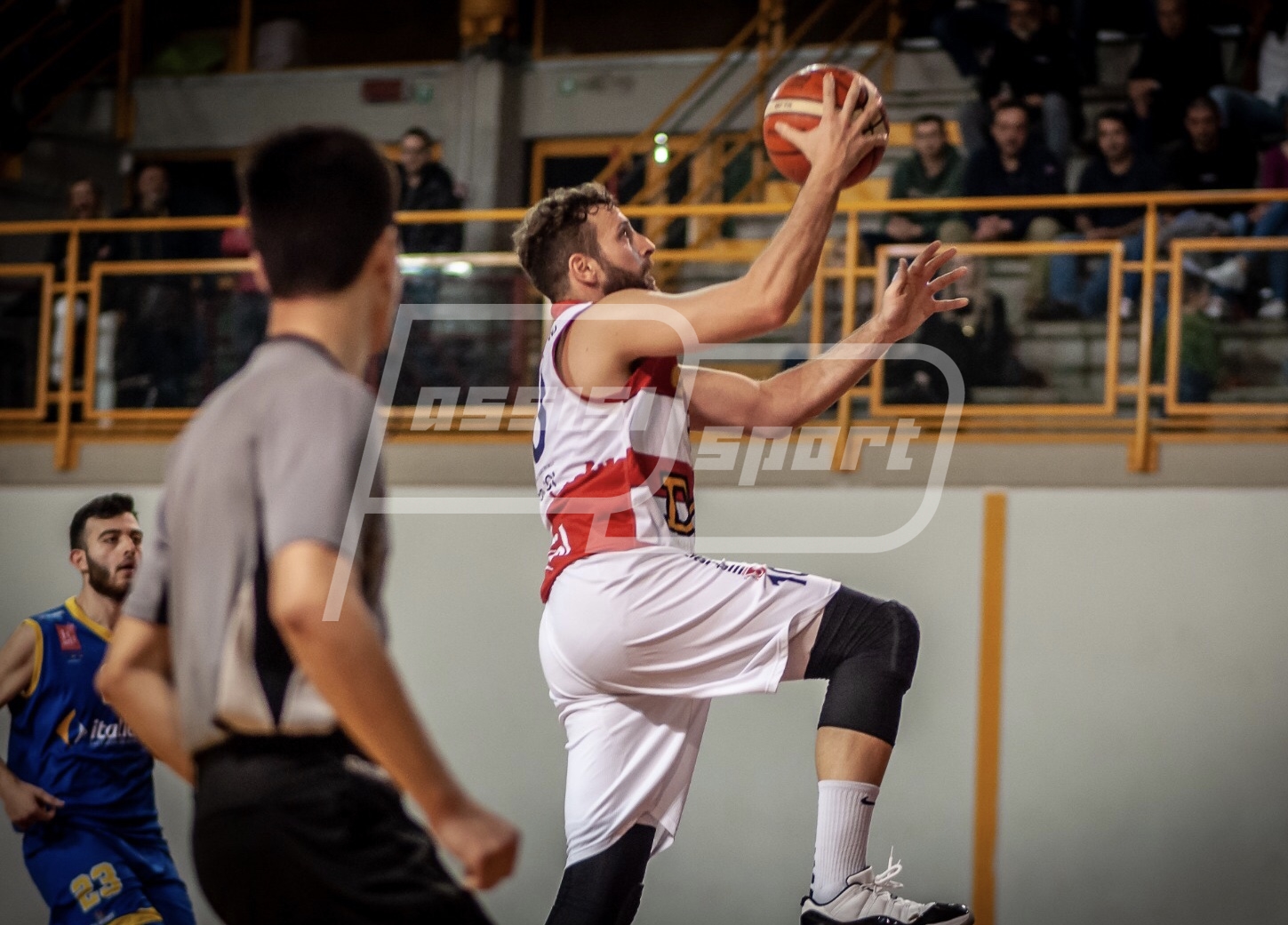 FEA51F1E-625B-42A4-A8DC-586A841AA1B2