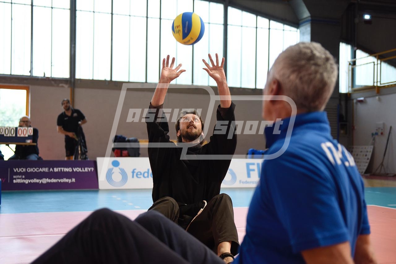 Fra Emanuele in campo