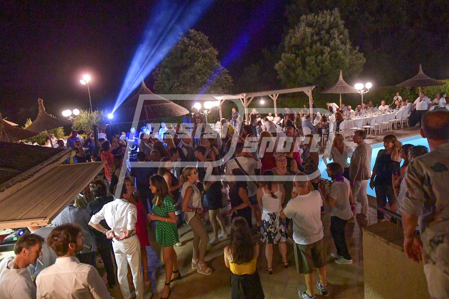 016AFA1D-C411-40BA-A4F9-54AED37C6D40