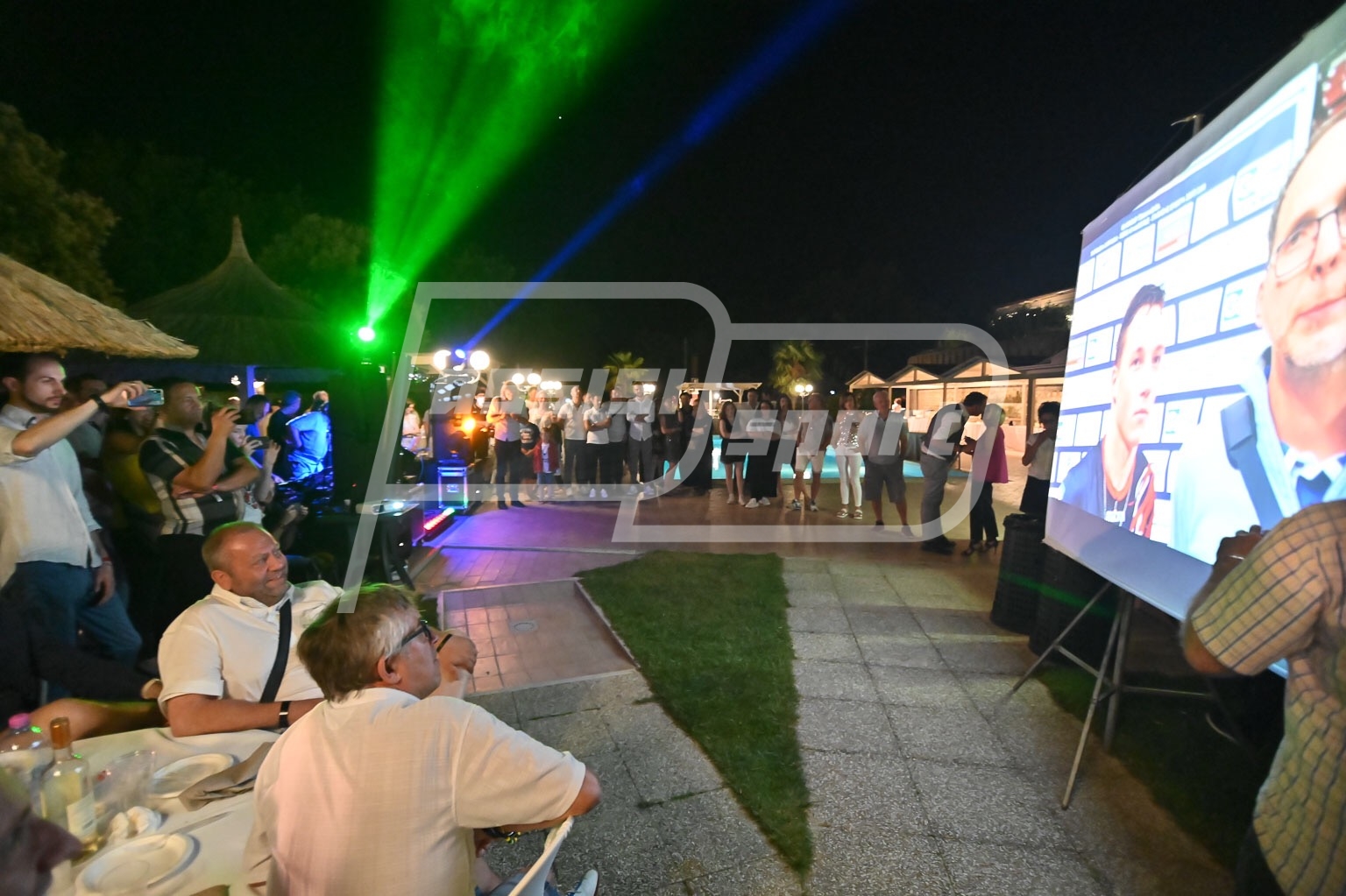 31C0A93D-9862-47BE-8137-663F1C331C16