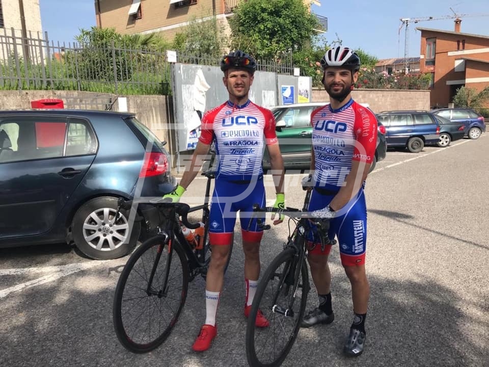 52A6C877-309D-4F6F-B40E-7A3DCFD17093