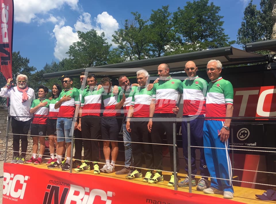 61780416_1202194379941951_100621995594481664_n