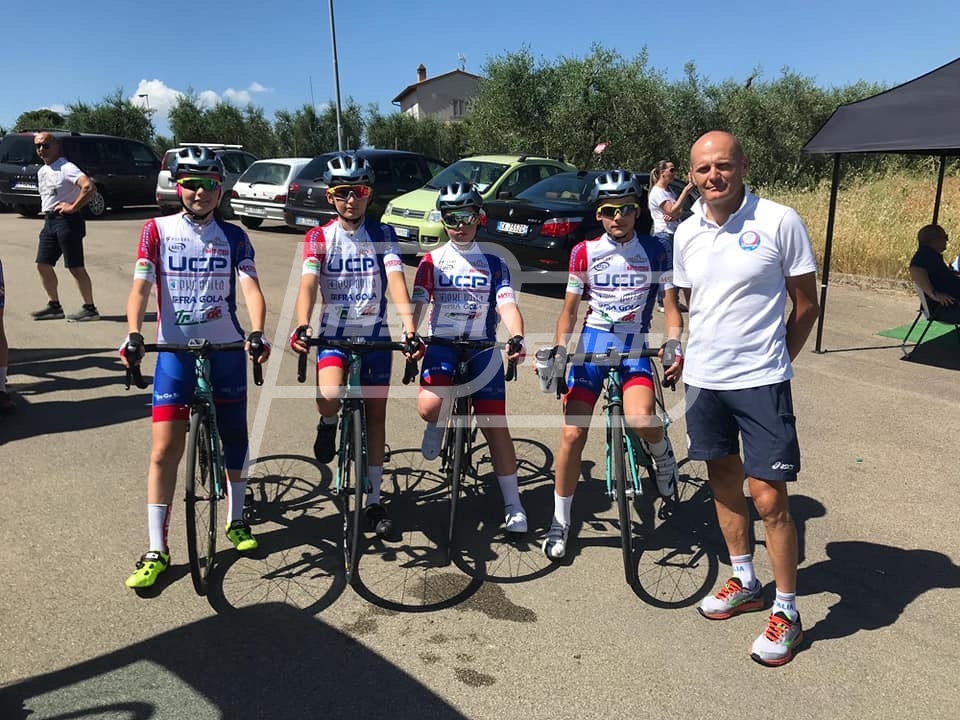 AF96A279-729D-47F6-9B4A-E2C78489FB8F