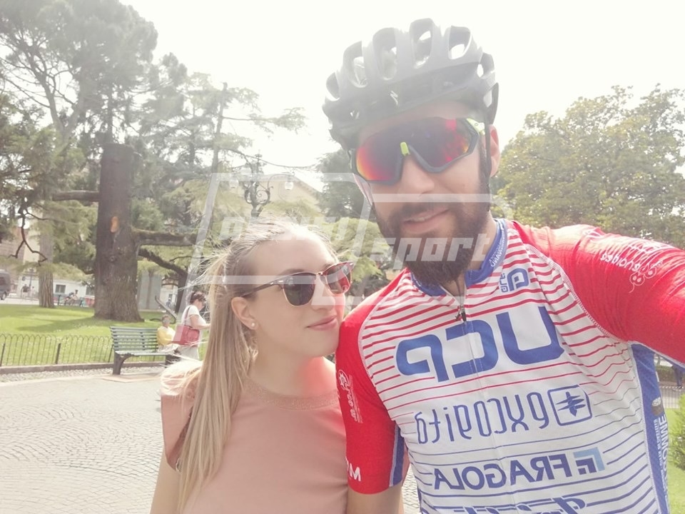 E35A0C25-DEA0-430C-8301-0D6543605C55