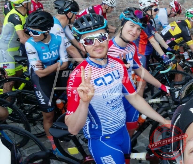 F8E59575-2A30-4215-A47A-B86FA9E8200E