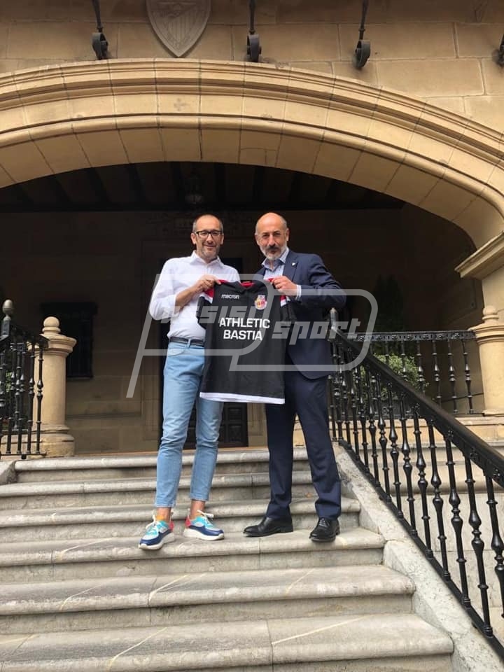 8659387C-3557-4491-AF2B-211FF8199041