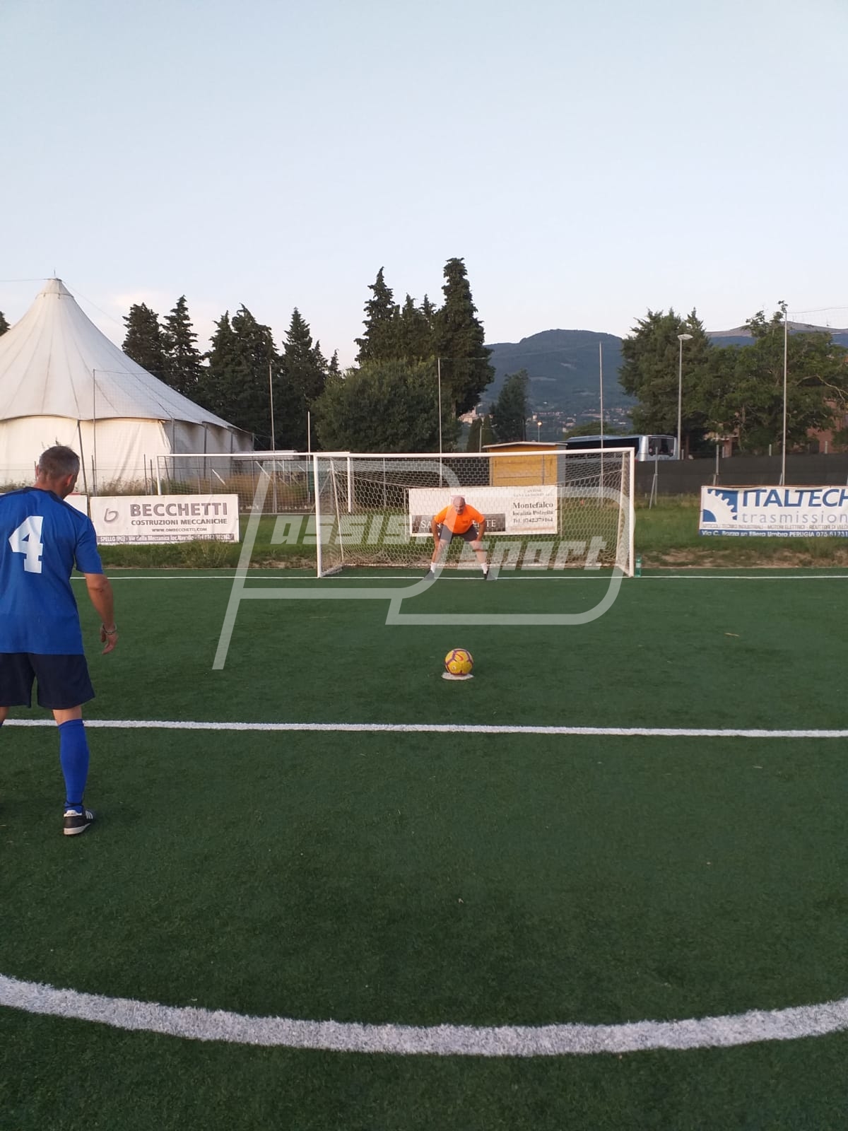 A128E7E4-4082-4885-AE07-4193E14DB16E