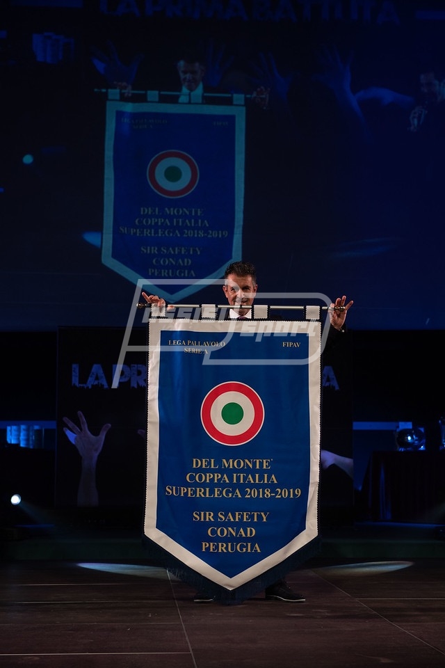 CB3C840F-AD03-4250-A400-B550E62D3290