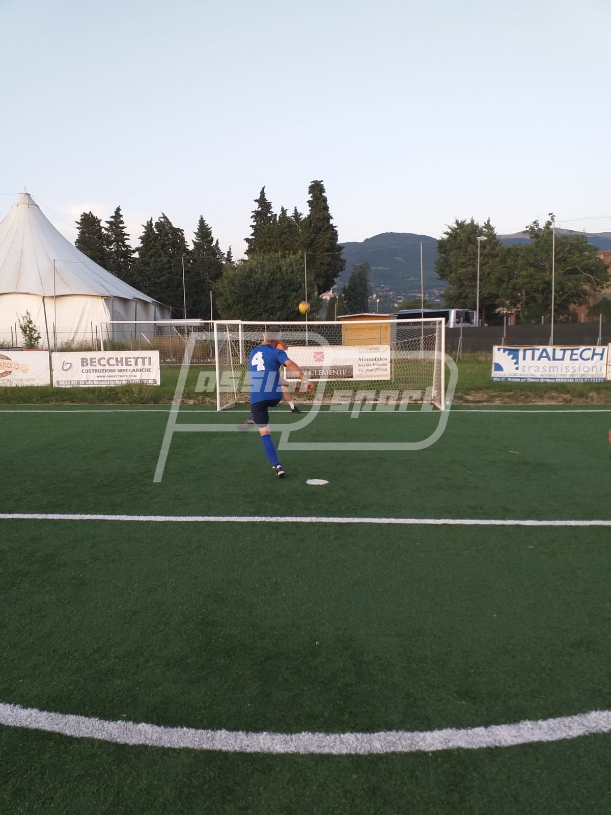 D82E73FD-12BA-4EDE-B5BF-BEE46E1C357A