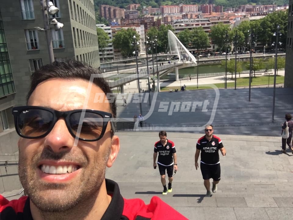 DE990DD8-48BB-47B6-B3B4-599274D6E9C0