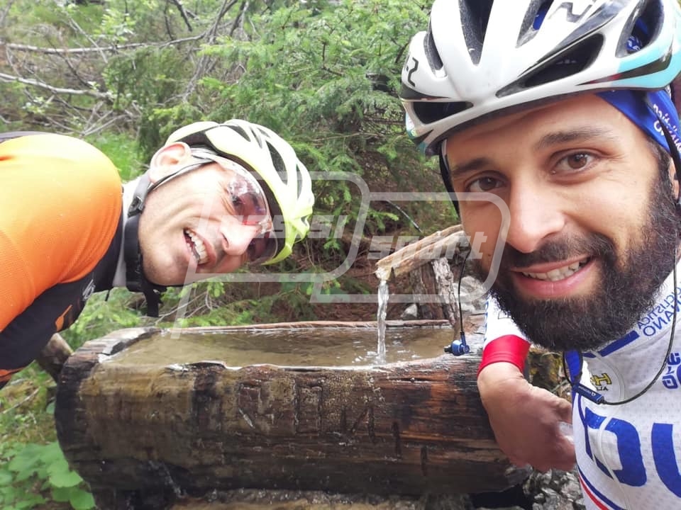 E0048710-CA6E-434D-85AC-46EEAC74985E