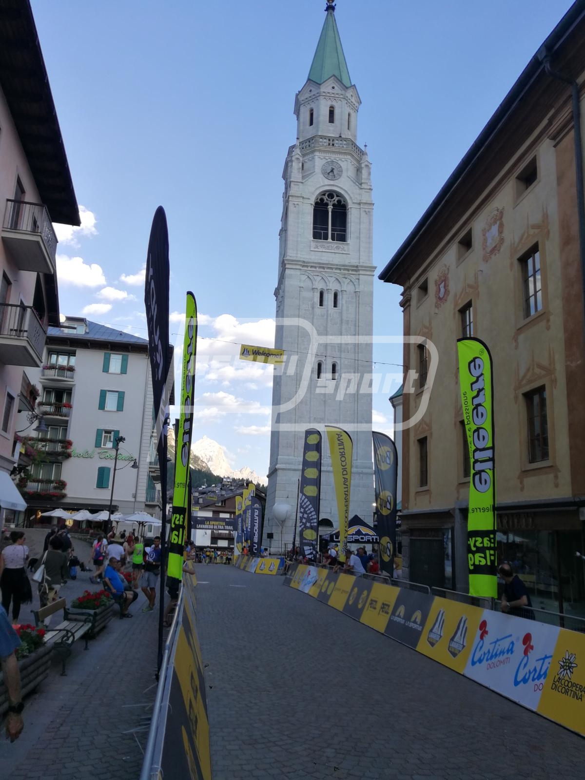 E9F33667-2AE1-42B9-BA30-96D6BC7F88A2