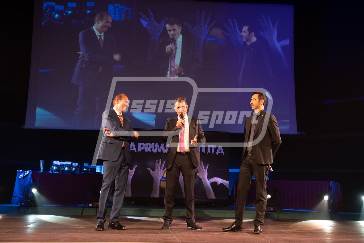 FB9F3F94-981E-4551-9905-8D9896D9DDDD