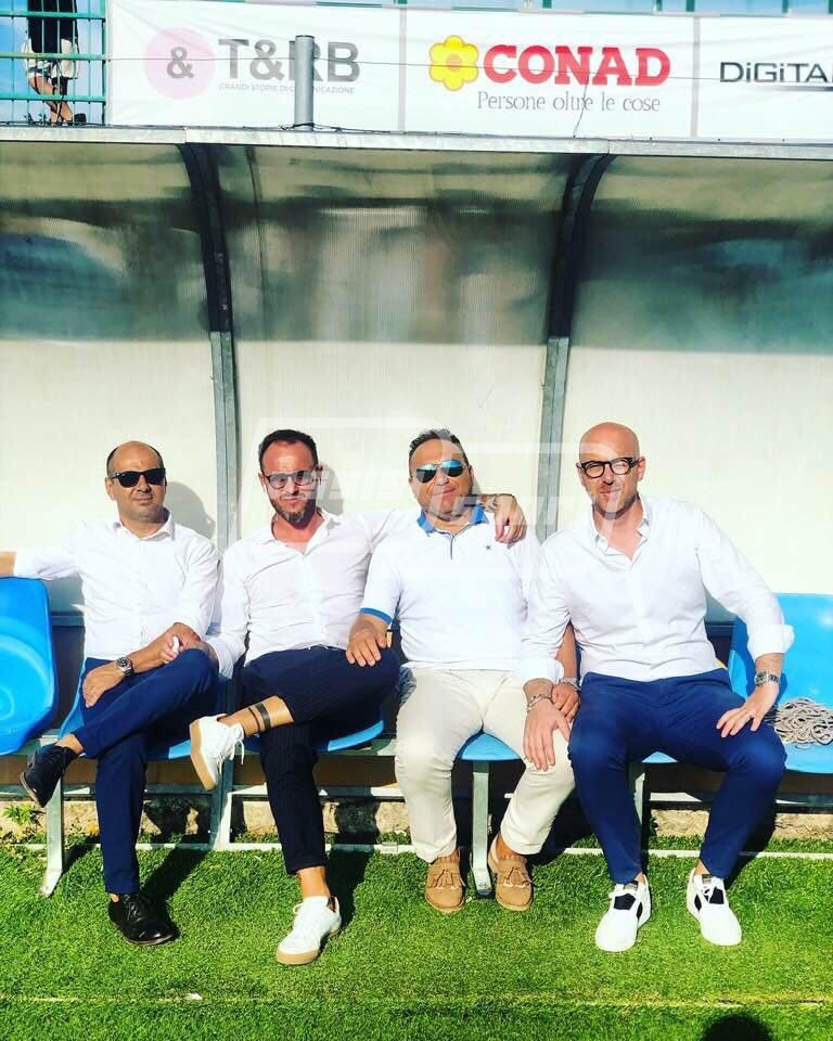 FDD35BD6-6109-403D-BDB7-E1342FDC9FC1