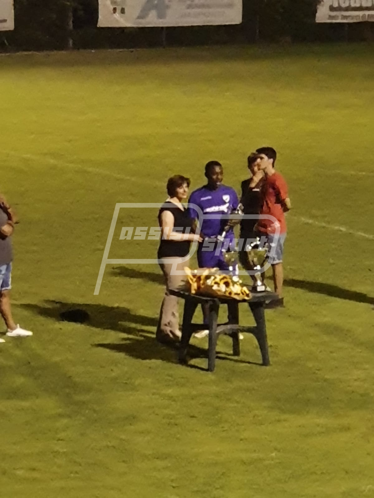 76B639FF-F06C-4525-A27D-7713191F1DCD