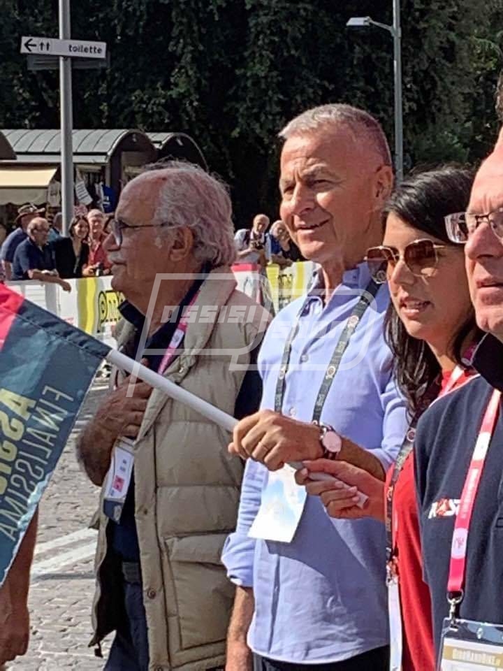 08037E2E-1B86-4D4A-91BE-E604FEC7F6AE