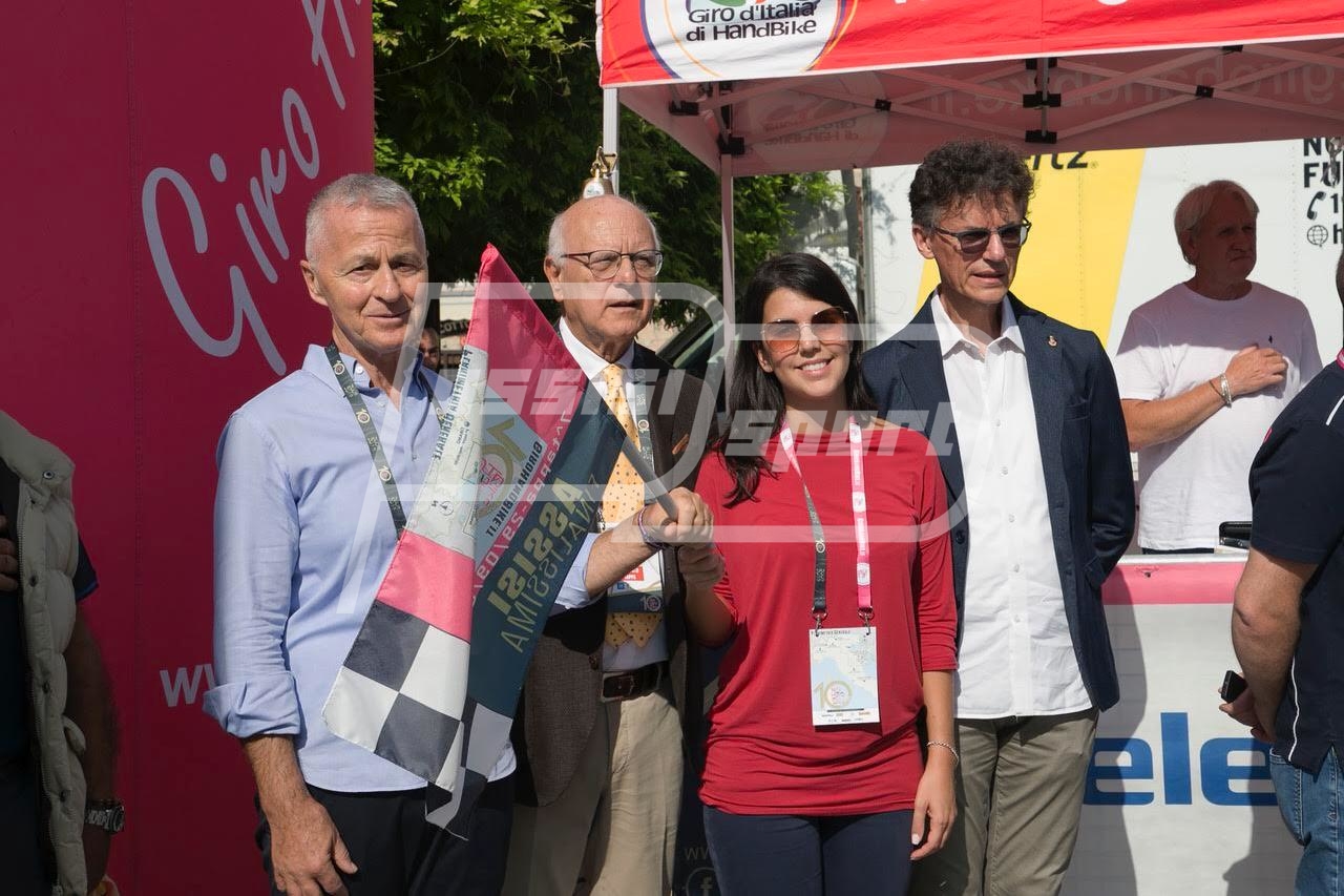 13C241B7-2E82-417E-A82D-B6FE498D9037