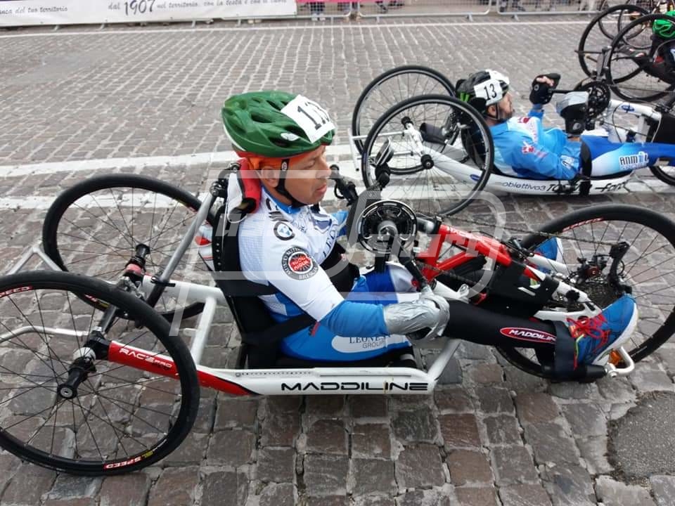 170FEF6C-6695-4CF0-BDF7-99C75FD2FFFF