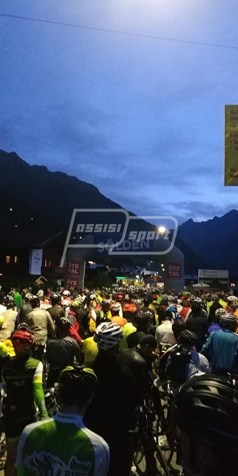 1E0BCA46-48CF-4ED5-B152-71ED5924892C